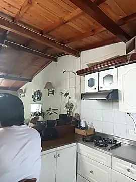 Paradisse  online show from April 1, 6:05 pm