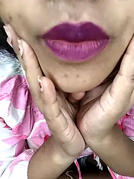 Snapshot of Cute_Anisha1 chatting on September 26, 10:25 pm Cute Anisha1 online show from September 26, 10:25 pm
