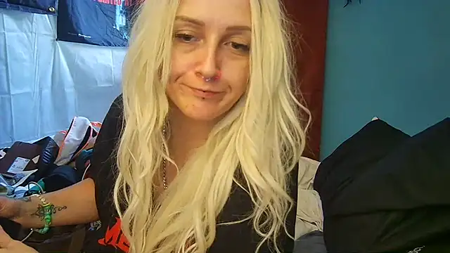 cutiekayls online show from August 3, 12:53 am