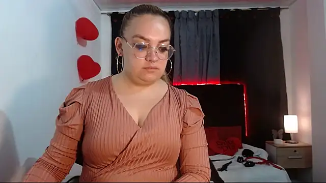 Snapshot of Sasha_TK chatting on September 8, 4:50 pm Sasha TK online show from September 8, 4:50 pm