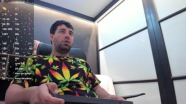 JhoanMontes online show from September 24, 7:50 pm