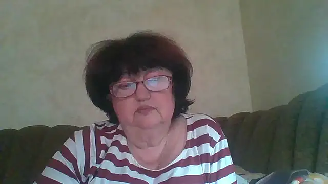 Snapshot of MilaSky5303 chatting on September 19, 2:29 pm MilaSky5303 online show from September 19, 2:29 pm