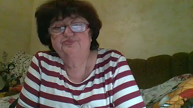 Snapshot of MilaSky5303 chatting on October 26, 10:36 pm MilaSky5303 online show from October 26, 10:36 pm