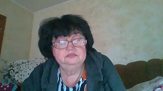 Snapshot of MilaSky5303 chatting on October 28, 12:09 pm MilaSky5303 online show from October 28, 12:09 pm