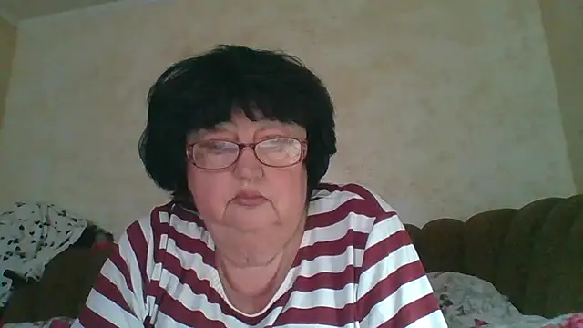 Snapshot of MilaSky5303 chatting on October 30, 11:22 am MilaSky5303 online show from October 30, 11:22 am