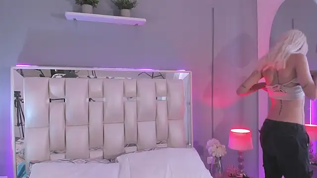 Darlyn tenderhot   online show from November 22, 7:24 pm