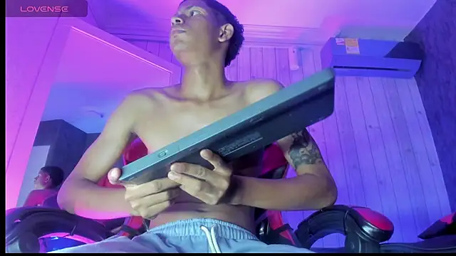 Erick wal online show from October 20, 4:35 am