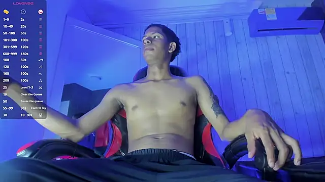 Erick wal online show from October 23, 9:02 pm