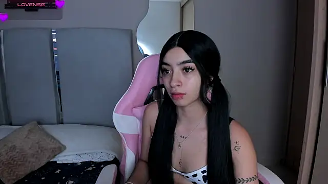 EmystarX online show from March 17, 12:37 am