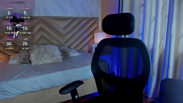  raven black online show from September 22, 2:41 pm