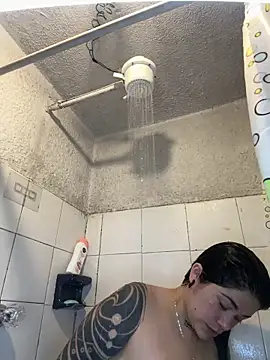  raven black online show from February 8, 3:37 pm