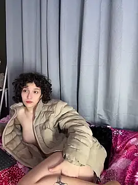 TeensNews18 online show from March 5, 12:01 pm