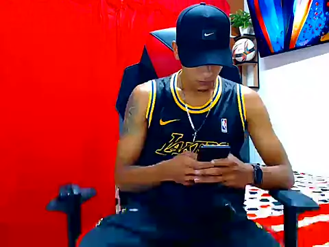 Snapshot of cristian_tayron1 chatting on July 16, 1:50 pm cristian tayron1 online show from July 16, 1:50 pm