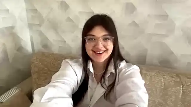 CarylWeatherholtz online show from October 6, 11:51 am