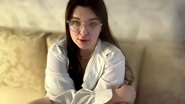 CarylWeatherholtz online show from October 9, 1:42 pm