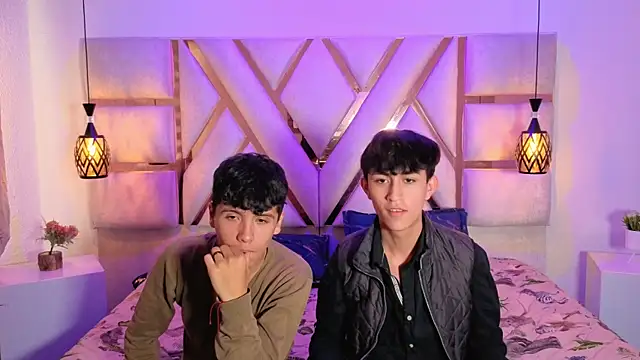 hoot boyss online show from September 12, 7:47 pm