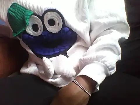 Snapshot of Moongodessy chatting on October 14, 1:56 pm Moongodessy online show from October 14, 1:56 pm