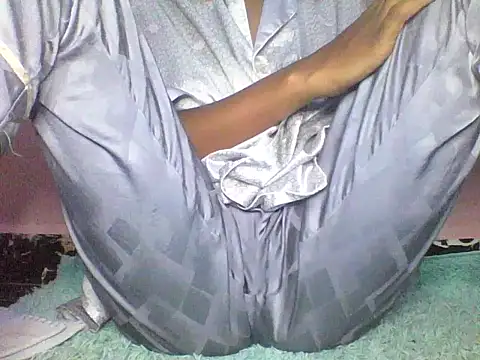 Moongodessy online show from December 16, 7:02 am