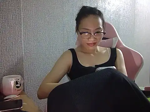 Ly-ny online show from April 3, 2:37 pm