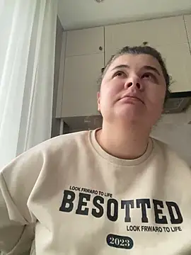 Snapshot of AliceCurlyX chatting on February 16, 2:02 pm AliceCurlyX online show from February 16, 2:02 pm