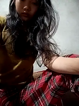 Ananine online show from May 2, 10:37 pm