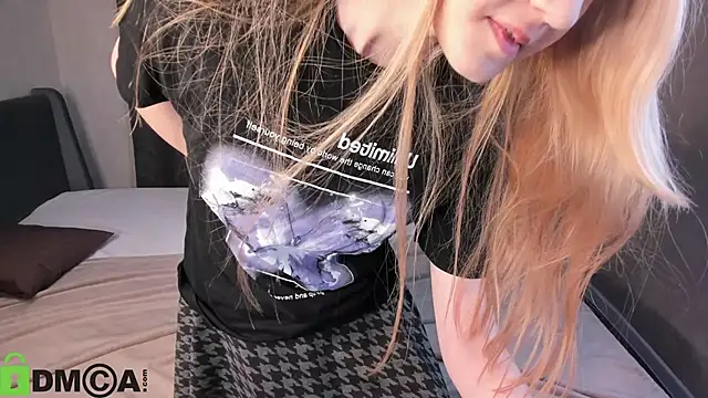 Sylvia Ortiz online show from October 8, 9:40 am