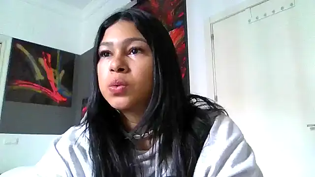 Snapshot of Tigresa23 chatting on October 21, 11:11 am Tigresa23 online show from October 21, 11:11 am