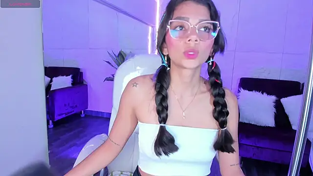 Snapshot of AlassiaHocthner chatting on October 4, 12:03 pm AlassiaHocthner online show from October 4, 12:03 pm