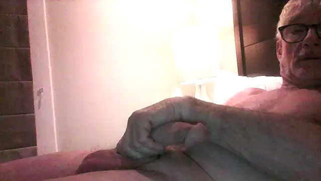 marcie2963 online show from December 16, 12:15 am