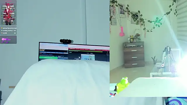 Snapshot of Rosy_Emely chatting on December 21, 9:16 am Rosy Emely online show from December 21, 9:16 am