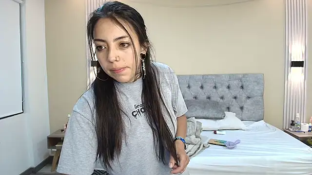 LiaMonroee  online show from September 22, 11:45 am