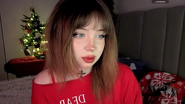 Snapshot of RileyVice chatting on January 11, 8:08 am RileyVice online show from January 11, 8:08 am