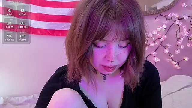 RileyVice online show from March 13, 8:10 am