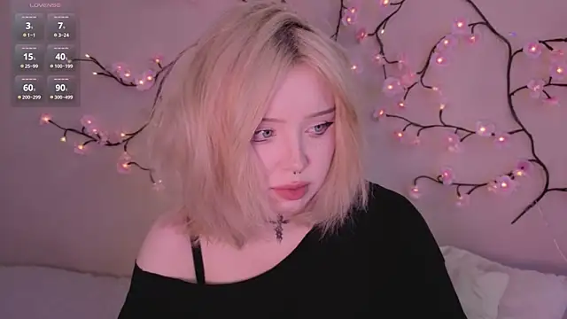 RileyVice online show from May 18, 9:15 am