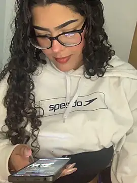 caritobeachdh online show from September 21, 4:25 am