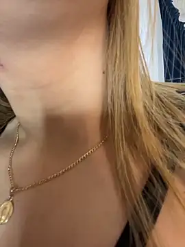 AngelBlushXXX online show from January 6, 10:01 pm