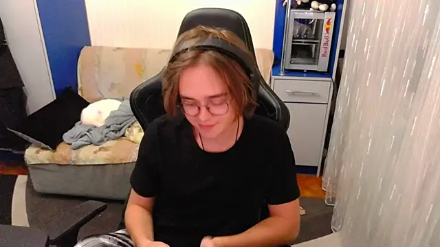 Twinchik online show from October 25, 10:26 pm