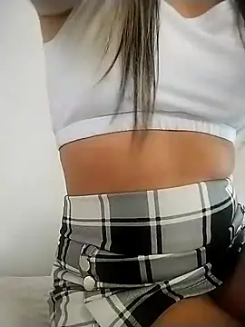 Ms lunaRose online show from November 19, 2:50 pm