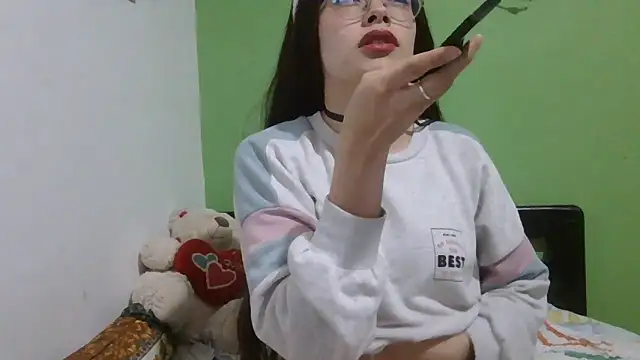 Kylie Rivers online show from December 18, 11:22 pm