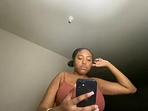 Snapshot of princesslivv chatting on September 22, 9:55 am princesslivv online show from September 22, 9:55 am