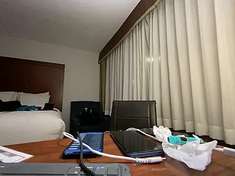 princesslivv online show from February 11, 4:28 am