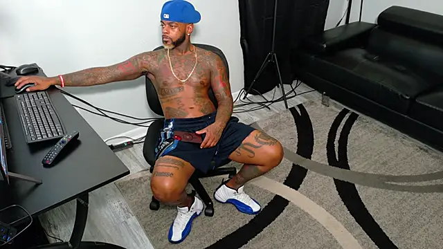 Snapshot of SLANGONDEMHOES chatting on October 23, 5:12 pm SLANGONDEMHOES online show from October 23, 5:12 pm