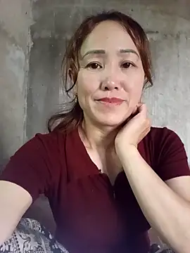 Snapshot of Fienjr chatting on October 4, 3:26 am Fienjr online show from October 4, 3:26 am