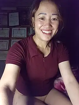 Snapshot of Fienjr chatting on October 29, 7:15 pm Fienjr online show from October 29, 7:15 pm