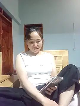 Fienjr online show from May 12, 2:03 pm