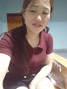 Fienjr online show from May 14, 2:24 pm