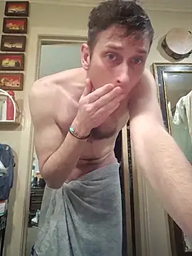 Snapshot of mresquared chatting on February 9, 5:00 am mresquared online show from February 9, 5:00 am