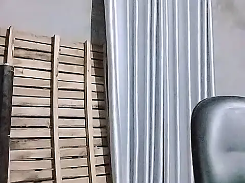 Siglemom sexy online show from October 31, 8:32 pm