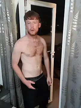 Snapshot of bailey_mcvicar chatting on December 14, 11:20 pm bailey mcvicar online show from December 14, 11:20 pm