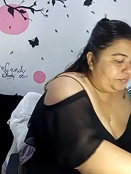 curvy diva  online show from September 25, 11:14 am